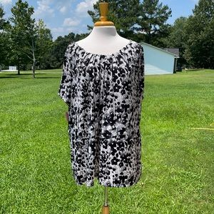 Worthington Black Floral Print Top